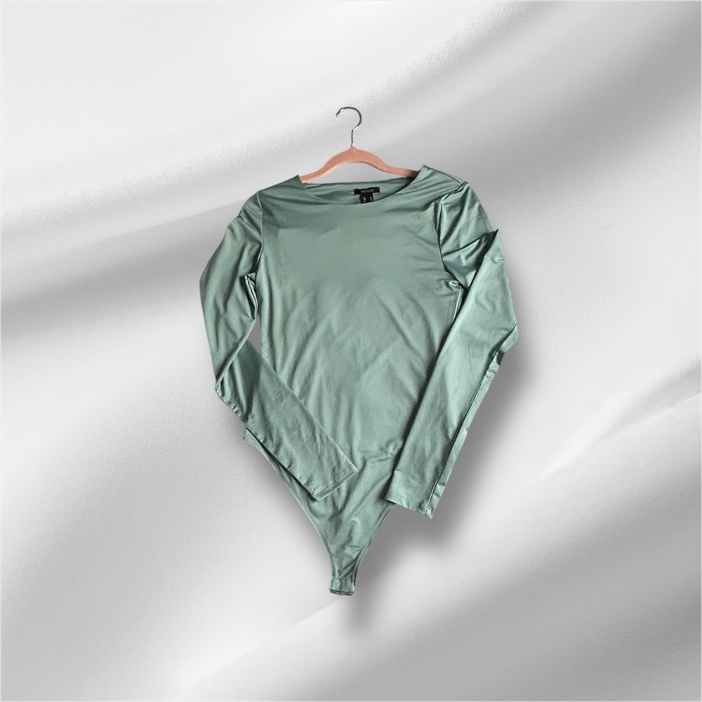Forever 21 Green Long Sleeve Bodysuit